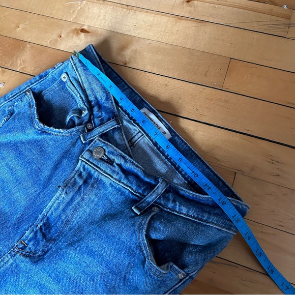 ** Sold **  Abercrombie & Fitch Ultra High Rise Criss Cross Waist Jeans - Picture 10 of 12